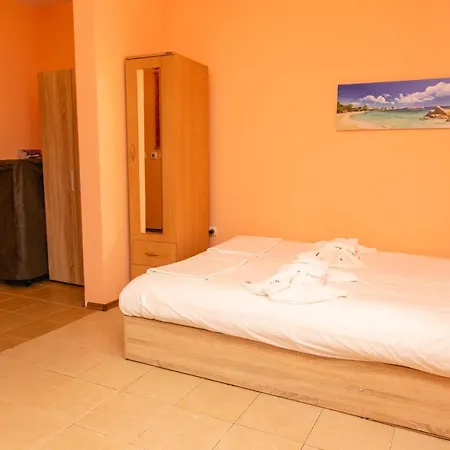 In The Centre Of Sunny Appartement Slantchev Briag